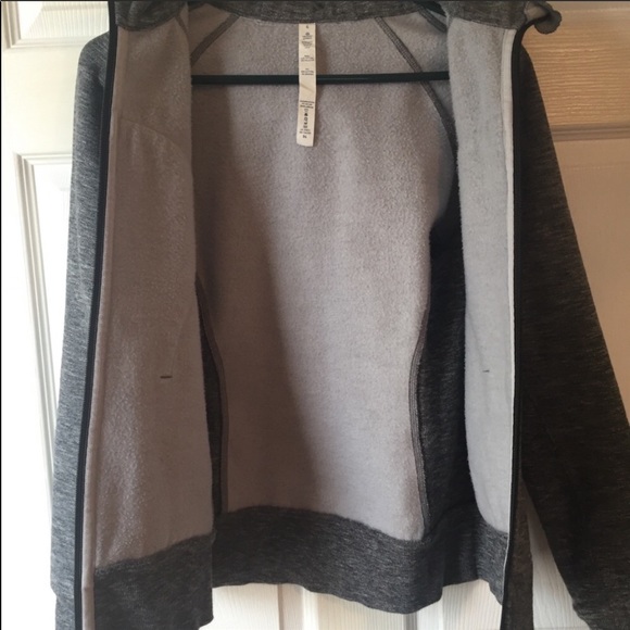 lululemon scuba hoodie sz 6 - Picture 2 of 4